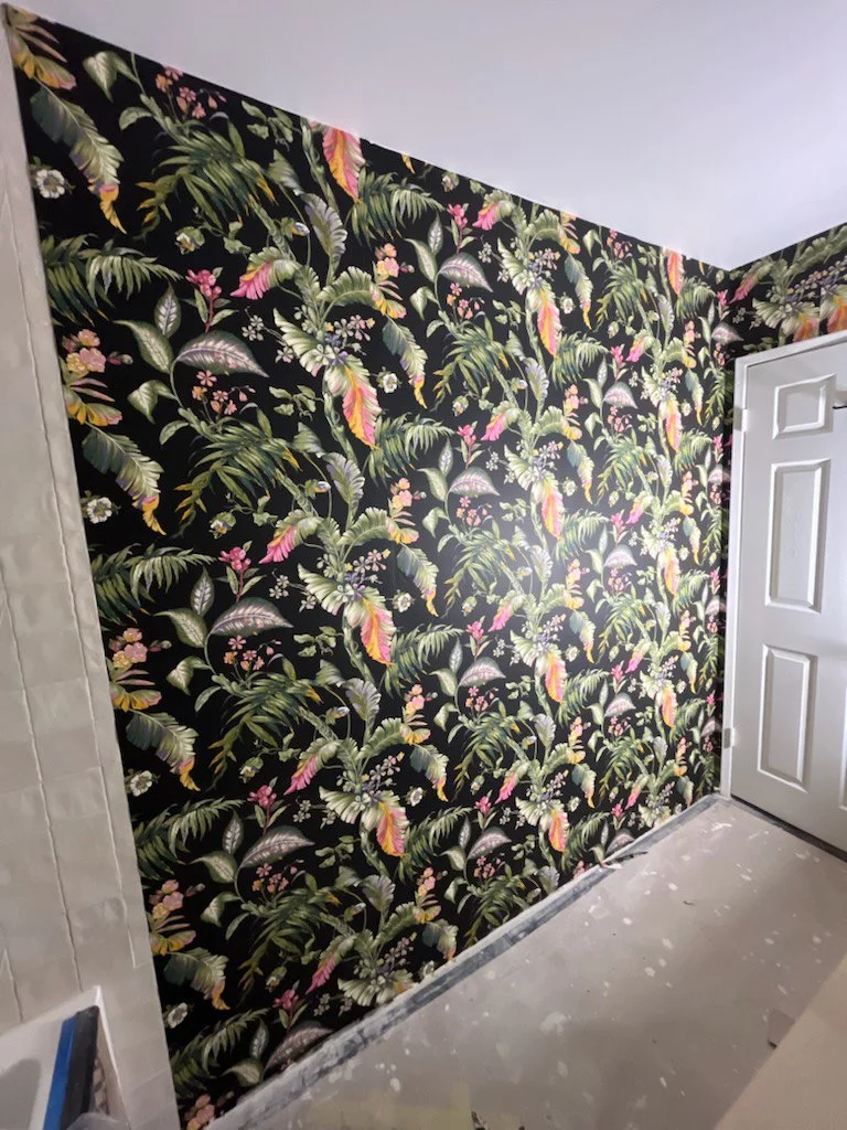 Commercial wallpaper installation Orlando