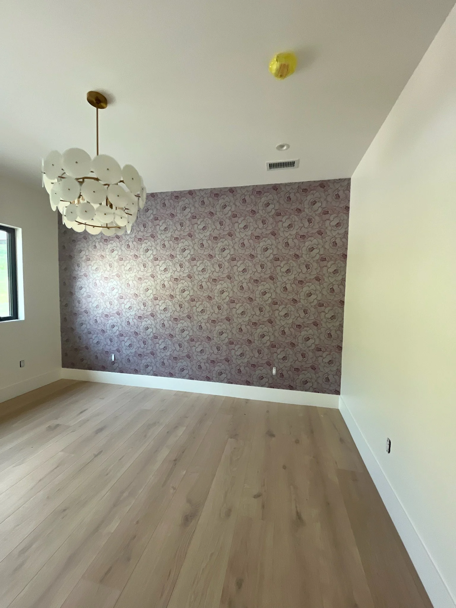 Bathroom wallpaper installation Orlando